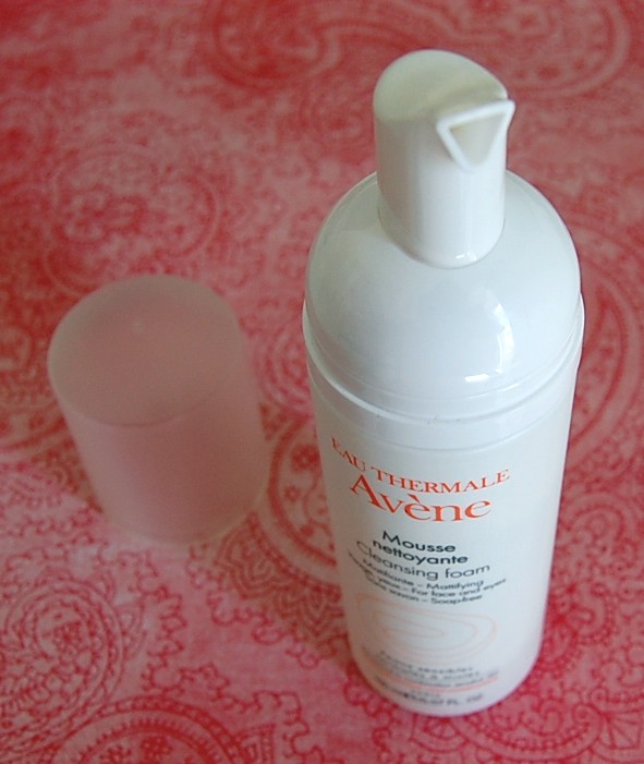 mousse nettoyante matifiante avene